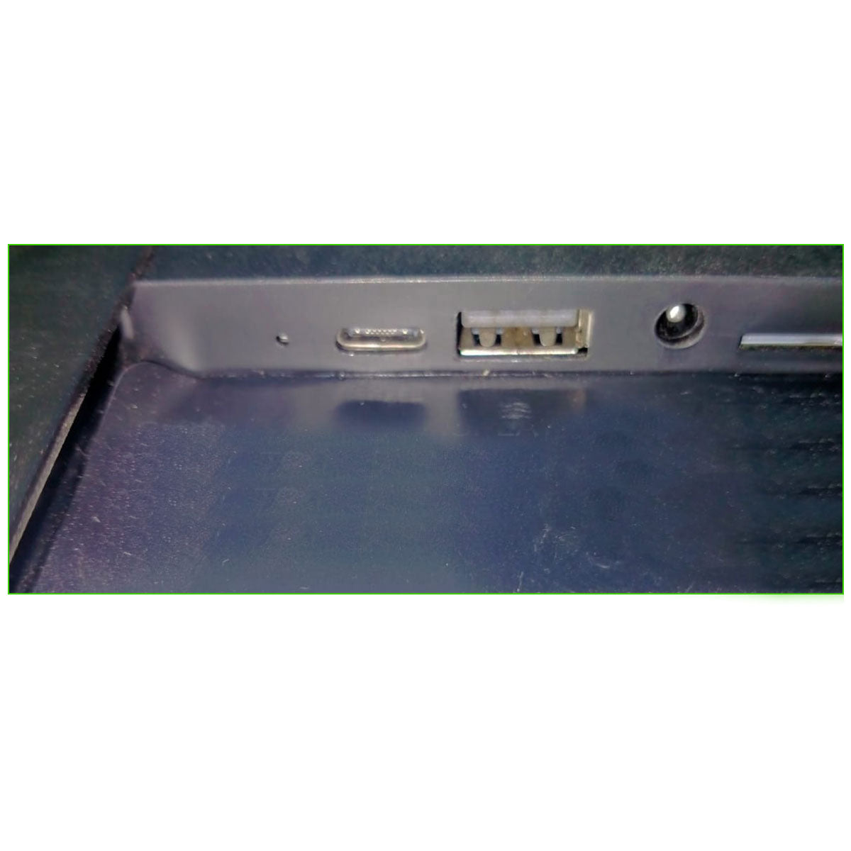 21.5" Ultraslim Digital Poster Display Standee - ThinPC