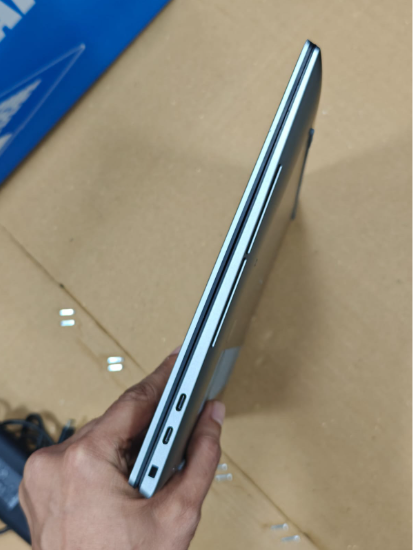 Used Dell 5570| Intel Core i9 12th Gen | 32GB DDR5 Ram | 512GB NVMe SSD | 15.6" Screen