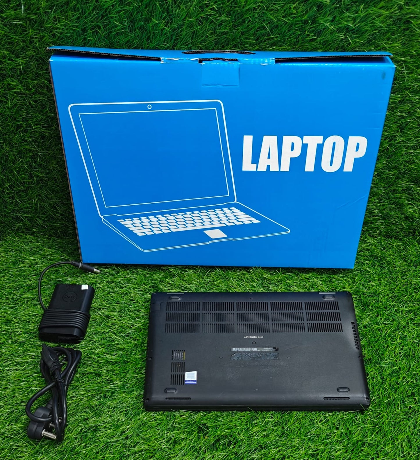 Refurbished Dell 5400 | Intel Core i5 8th Gen | 8GB Ram | 256GB SSD | 14" Screen
